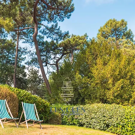 Crossways - Comme Maison Apartmán *